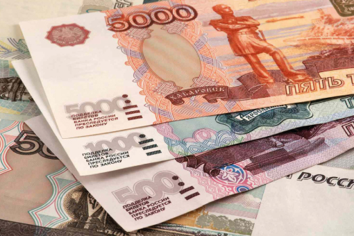 Your Complete Guide to Handling Money in Russia: Exchange, Budgeting & Safety Tips